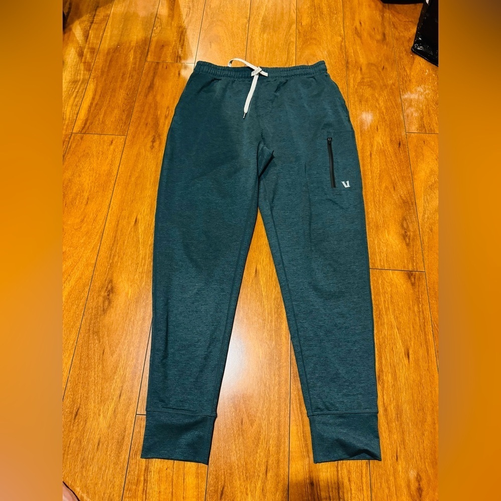 VUORI Men's Dark Green Jogger Pants